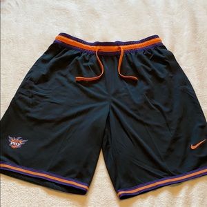 Nike Athletic short with Phoenix Suns logo